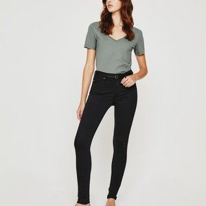 AG Jeans The Farrah Skinny Black Size 26